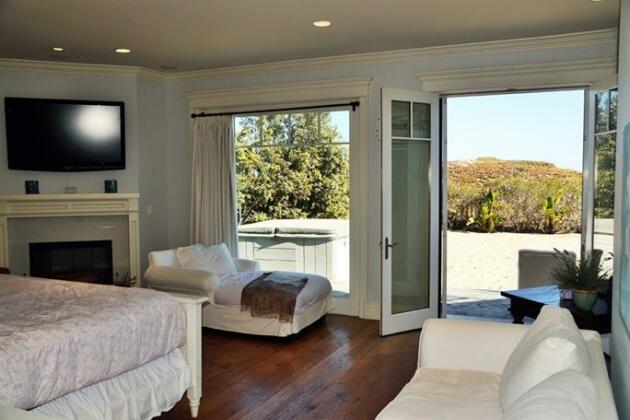 Luxurious French Style Oceanside Malibu House - Photo4