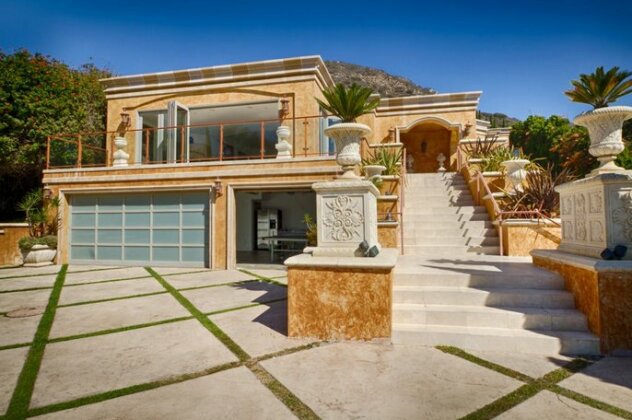 Malibu Venetian Luxurious Villa - Photo2