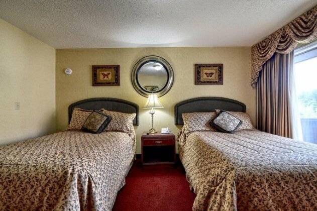 Roosevelt Inn & Suites Saratoga Springs - Photo5