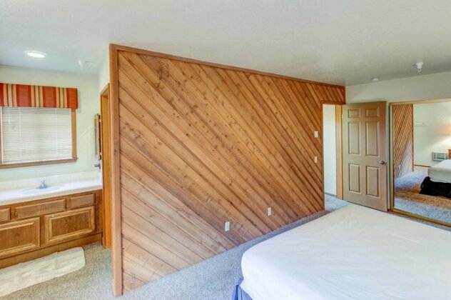 Aspen Creek 204 - Three Bedroom Loft Condo - Photo2