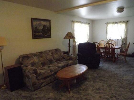 Branson House - 3BR/2BA - Vacation Home - Photo4