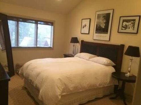 Mountainback 54 Loft Corner - Photo2