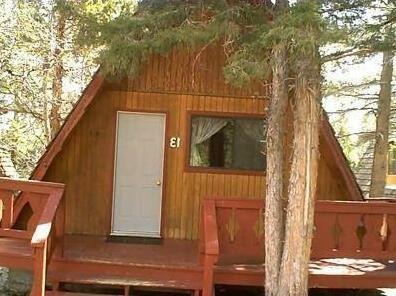 Reverse Creek Lodge - Photo2