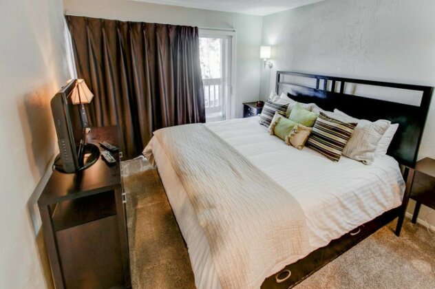 Sierra Parks Villas 03 - Two Bedroom Loft Condo - Photo2