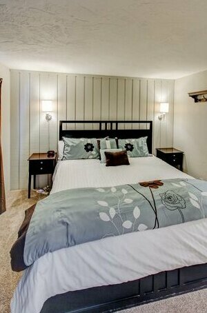 Sierra Parks Villas 03 - Two Bedroom Loft Condo