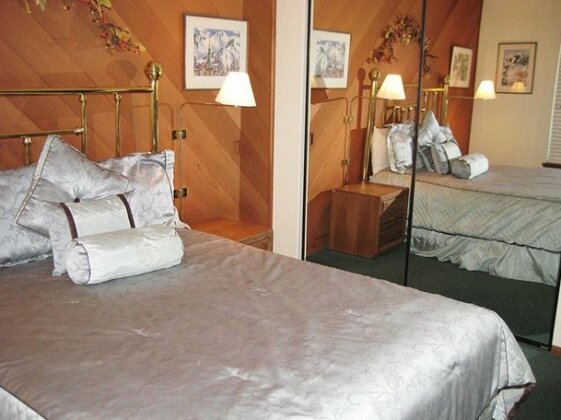 Snowcreek 63 - Photo5