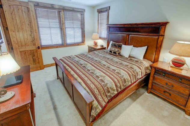 The Lodges 1114 - Two Bedroom Loft Condo