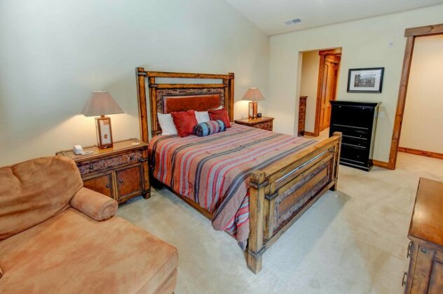 The Lodges 1114 - Two Bedroom Loft Condo - Photo2