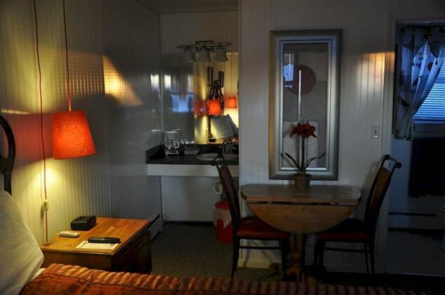 Axell's Scandinavian Inn - Photo3