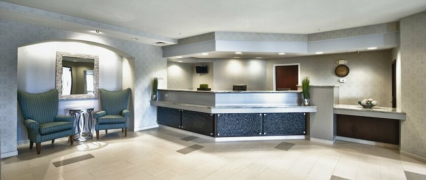SpringHill Suites Manchester-Boston Regional Airport - Photo2