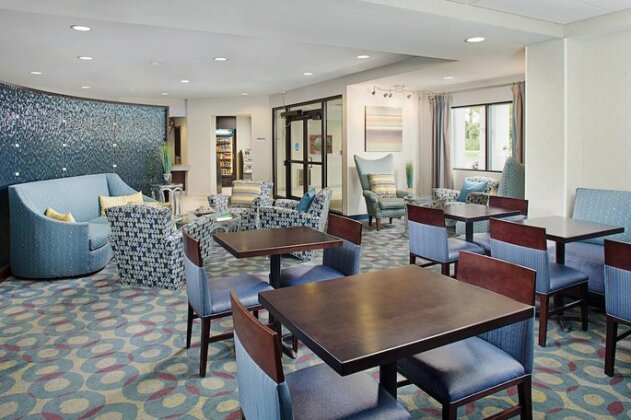 SpringHill Suites Manchester-Boston Regional Airport - Photo3