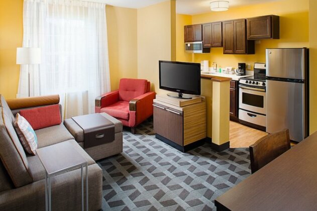 TownePlace Suites Manchester-Boston Regional Airport - Photo4