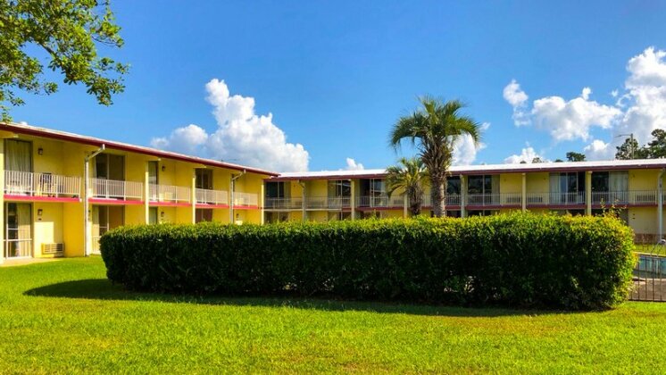 Sunset Inn Manning - Photo4