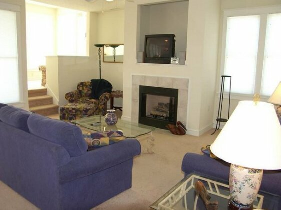 Harbour Place 4101 3 Br condo by RedAwning - Photo2