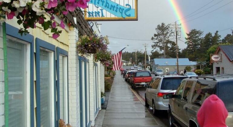 Spindrift Inn Manzanita