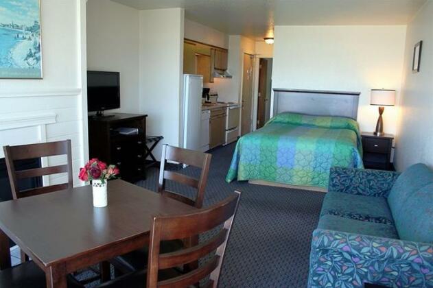Sunset Surf Motel - Photo5