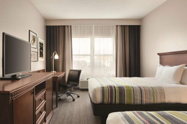 Country Inn & Suites by Radisson Marinette WI - Photo3