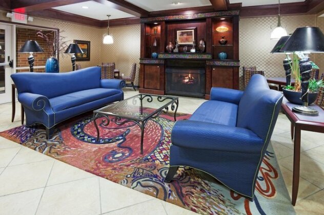 Holiday Inn Conference Center Marshfield - Photo3