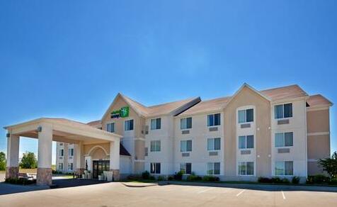 Holiday Inn Express Hotel & Suites Maryville - Photo2