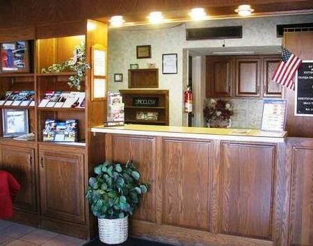 American Best Inn and Suites Mason City - Photo2