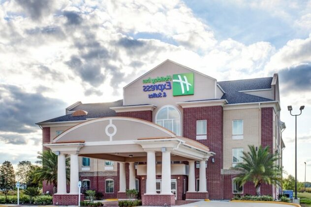 Holiday Inn Express & Suites Raceland - Highway 90