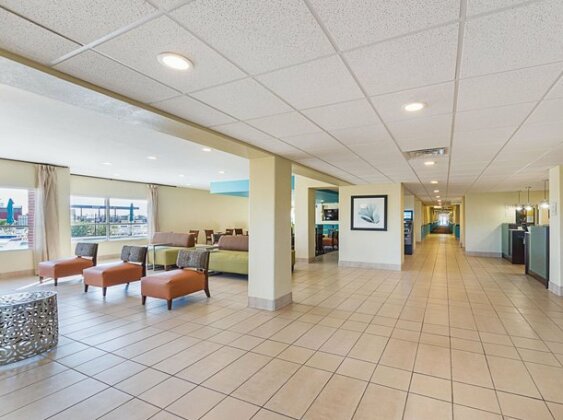 La Quinta Inn & Suites Mathis - Photo5
