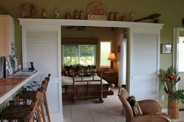 Hana Oceanfront Cottages - Photo2