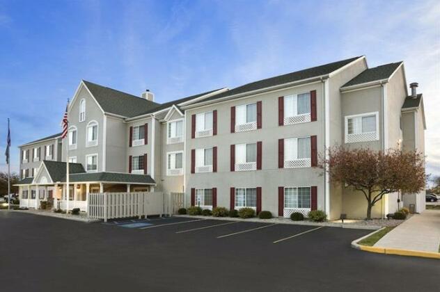 Country Inn & Suites by Radisson Toledo OH - Photo2