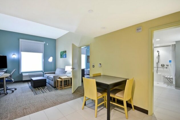 Home2 Suites By Hilton Maumee Toledo - Photo3