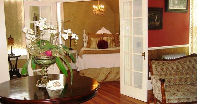 Mccloud River Inn - Photo4