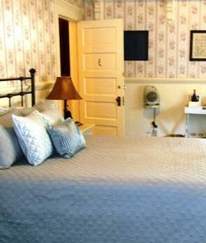 Mccloud River Inn - Photo5