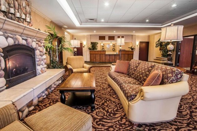 Comfort Inn And Suites McMinnville - Photo4