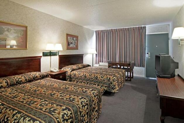 Americas Best Value Inn & Suites - Memphis Graceland - Photo3