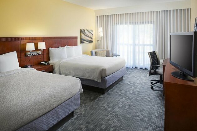 Courtyard by Marriott Memphis Airport - Photo3