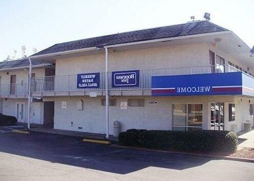 Rodeway Inn Memphis Tennessee - Photo2