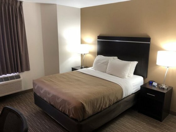 Quality Inn & Suites Meridian - Photo2