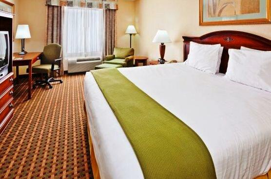 Holiday Inn Express Hotel & Suites Meridian - Photo2