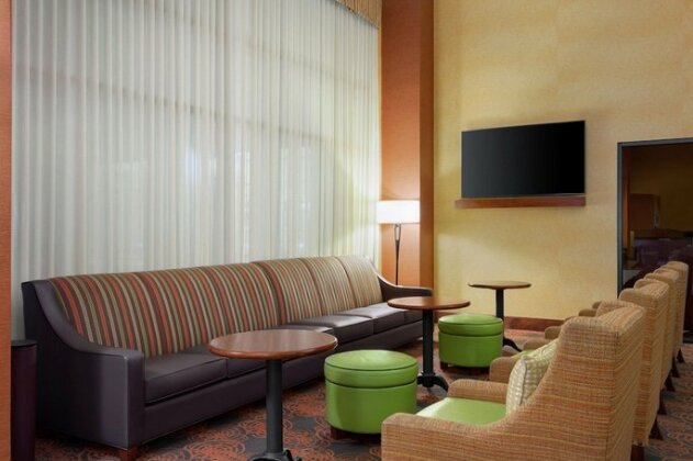 Hampton Inn & Suites Dallas-Mesquite - Photo3