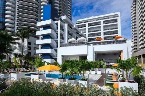 Hilton Cabana Miami Beach - Photo3
