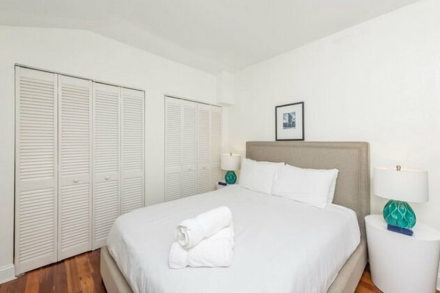 Hispaniola Two-Bedroom Apartments by Royal Stays - Photo5