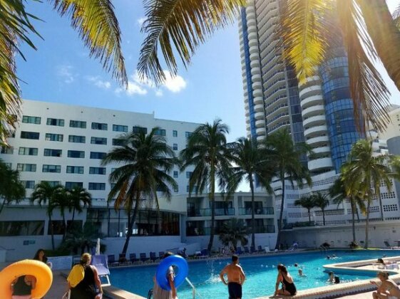 Miami Beach Suncoast Apartment ll - Photo5