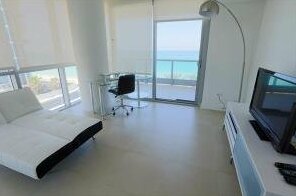 Miami South Beach Suites On Ocean Drive - Photo3