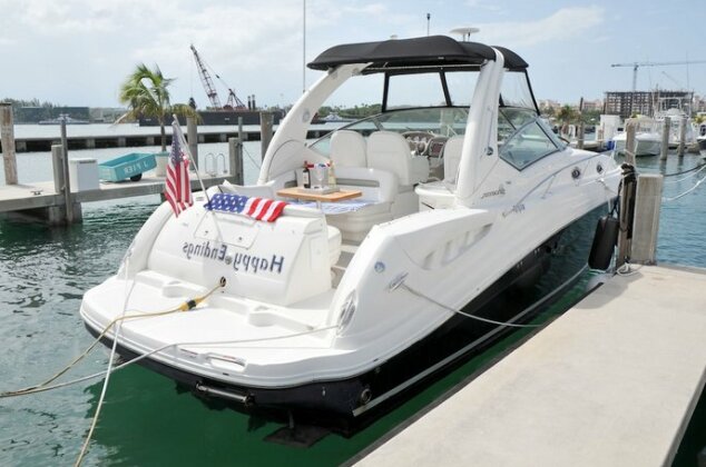 Miami Yachting Company - Photo4