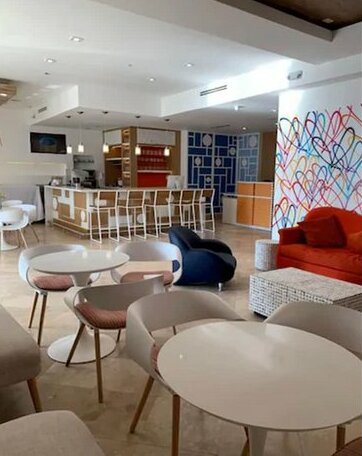 Mimosa Hotel - Photo3