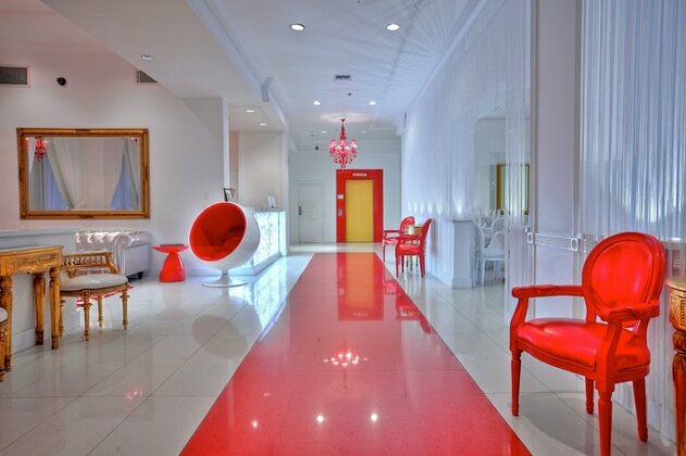 Red South Beach Hotel - Photo4