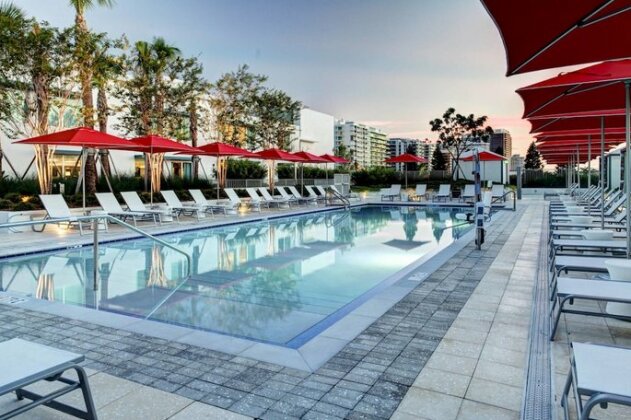 Residence Inn by Marriott Miami Beach Surfside - Photo2
