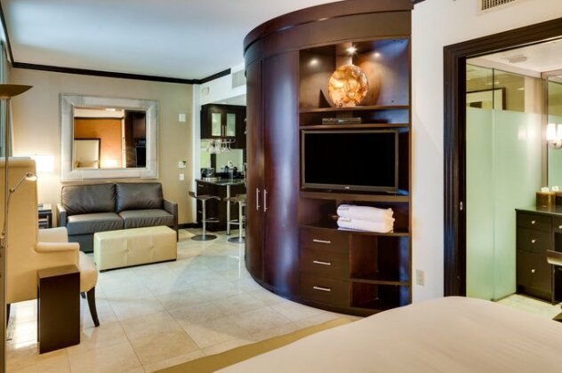 SBV Luxury Ocean Hotel Suites - Photo5