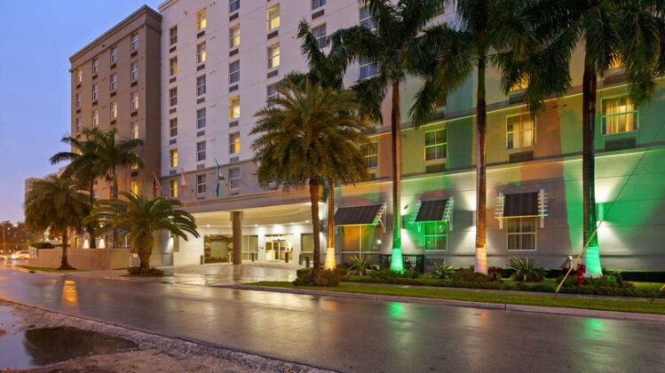 Best Western Premier Miami International Airport Hotel & Suites Coral Gables - Photo3