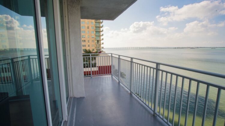 Brickell City Suites by YouRent - Photo3