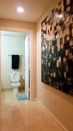 Brickell Deluxe Apartment with Free Parking - Photo3
